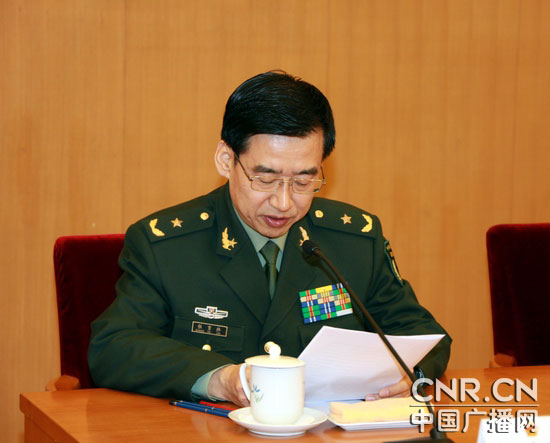 國防科學技術大學校長張育林代表進行大會發言，就提高國防科技自主創新能力提出5點建議。中廣軍事記者陶宏祥攝影