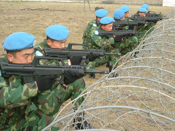 中國駐蘇丹維和部隊持輕武器穿越高危沖突地區